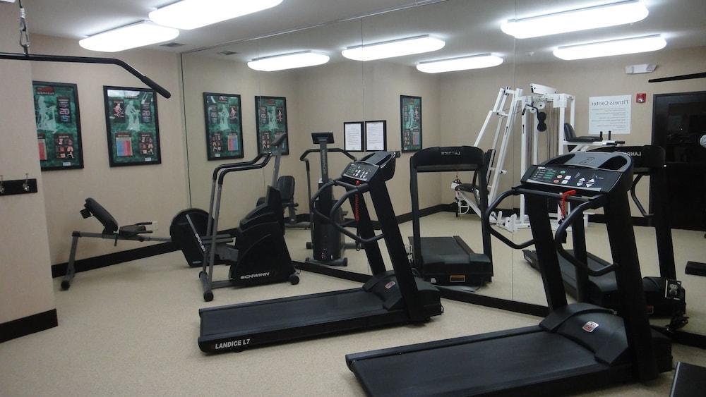 Holiday Inn Express Hotel & Suites Houston North Intercontinental By Ihg Екстер'єр фото