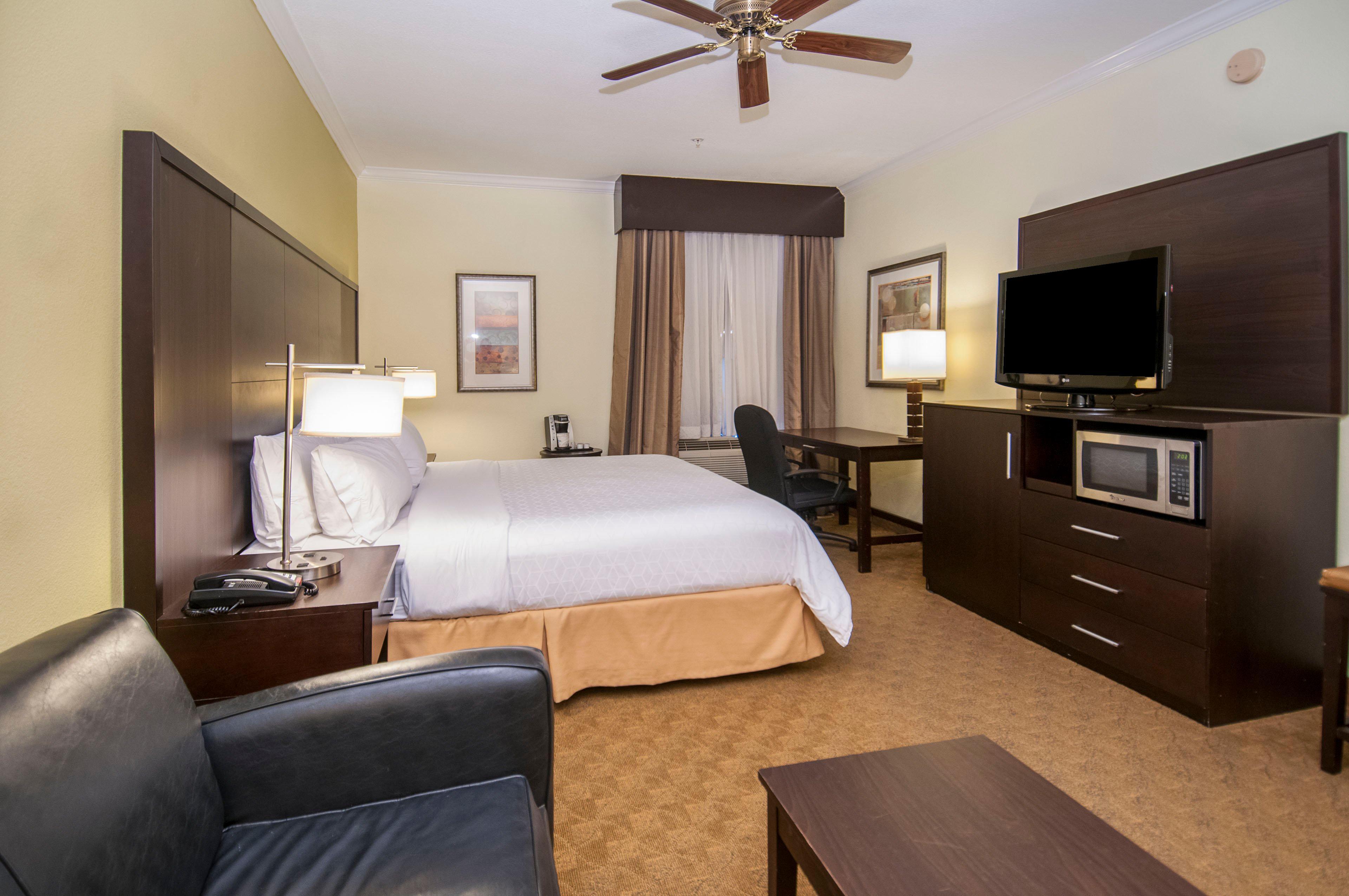 Holiday Inn Express Hotel & Suites Houston North Intercontinental By Ihg Екстер'єр фото