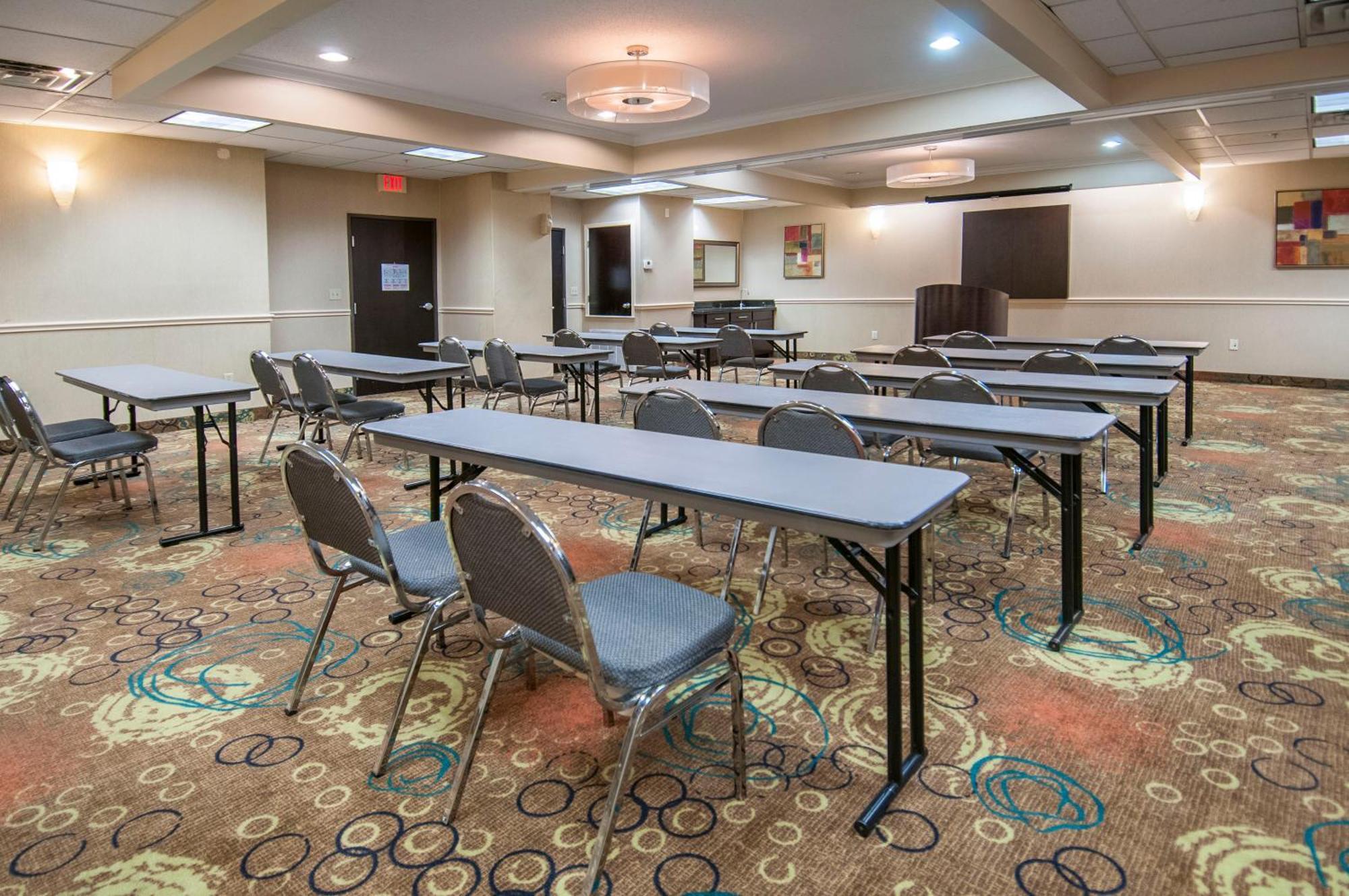 Holiday Inn Express Hotel & Suites Houston North Intercontinental By Ihg Екстер'єр фото