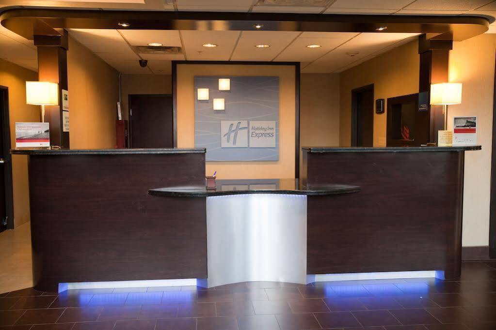 Holiday Inn Express Hotel & Suites Houston North Intercontinental By Ihg Екстер'єр фото